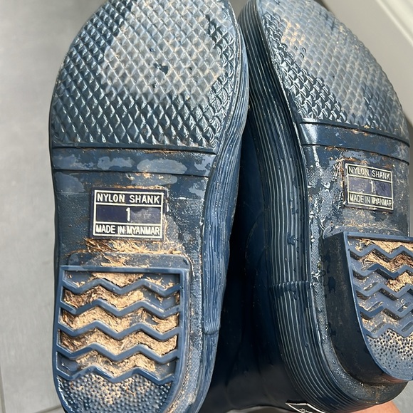 L.L. Bean navy blue kids Wellie boot with reflective stripe size 1 - Picture 4 of 5